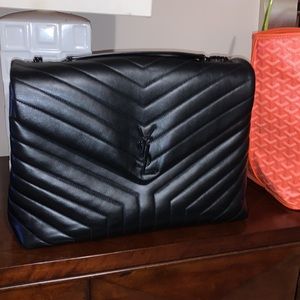Lou Lou 💥SAINT LAURENT💥 black with matte black hardware / LARGE /💥💥TRADE💥💥